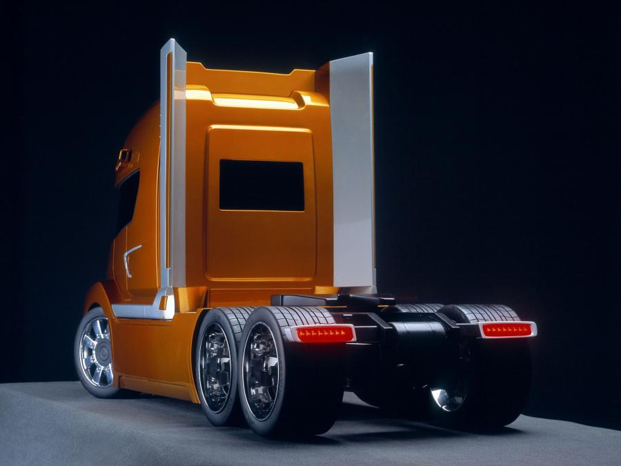  Scania STAX Concept 2002 года  (фото 2 из 4)